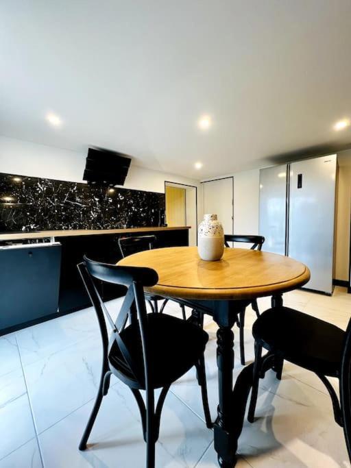 La Suite Saint Roch Villereal Екстер'єр фото